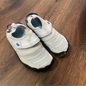 Merence gray water shoes, size 13 toddler